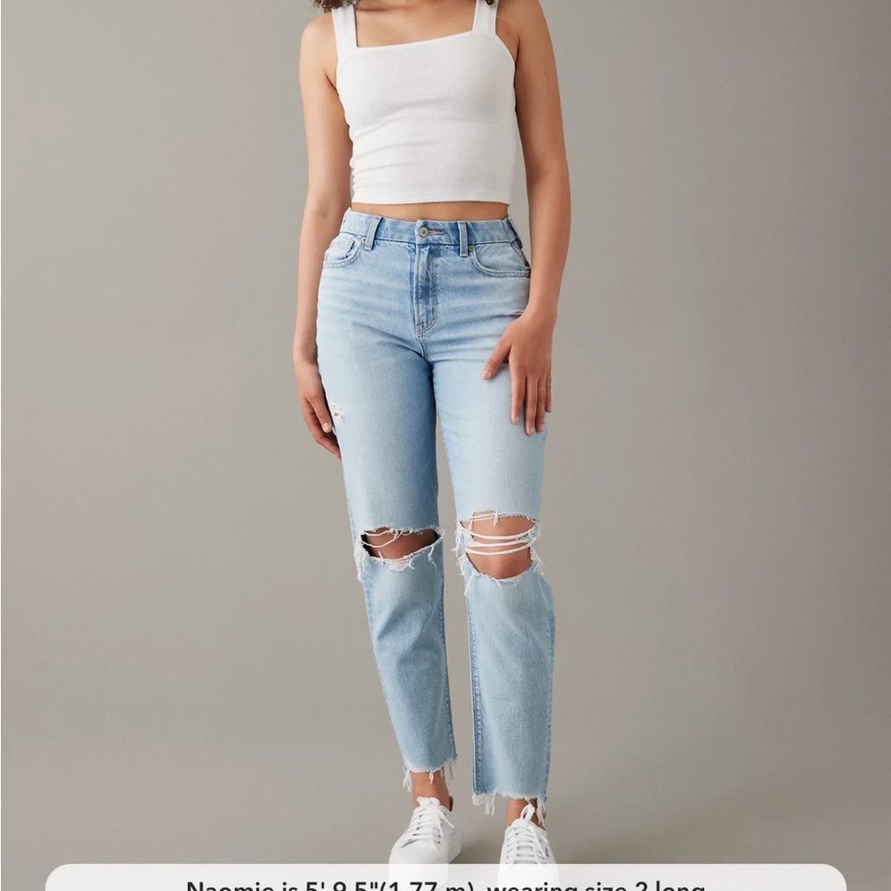 American Eagle distressed mom jean
